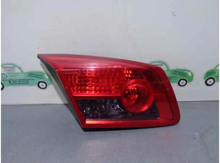 Rebajas PILOTO TRASERO PORTON IZQUIERDO 8200014362 DE PORTON