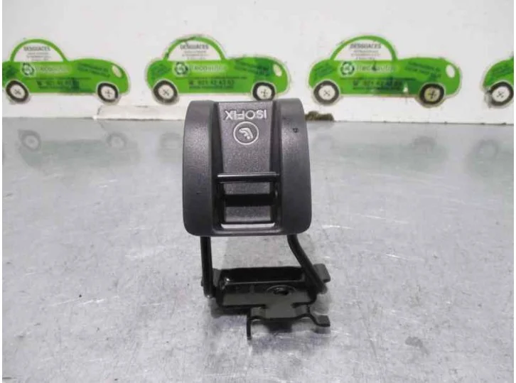 ENGANCHE CINTURON TRASERO DERECHO A2469231800 E0124610014 5 PUERTAS Oferta Flash