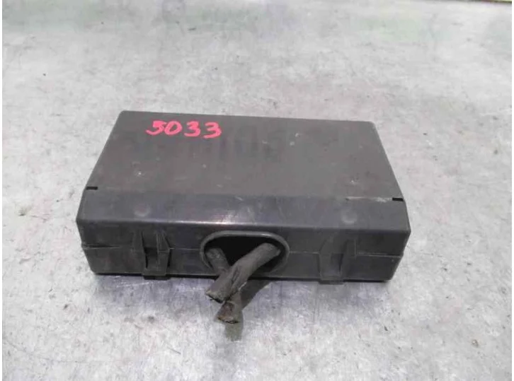 CAJA RELES / FUSIBLES 9604127380 Última Versión